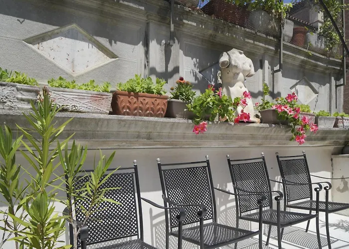 Апартаменты Family With Terrace Historical Center